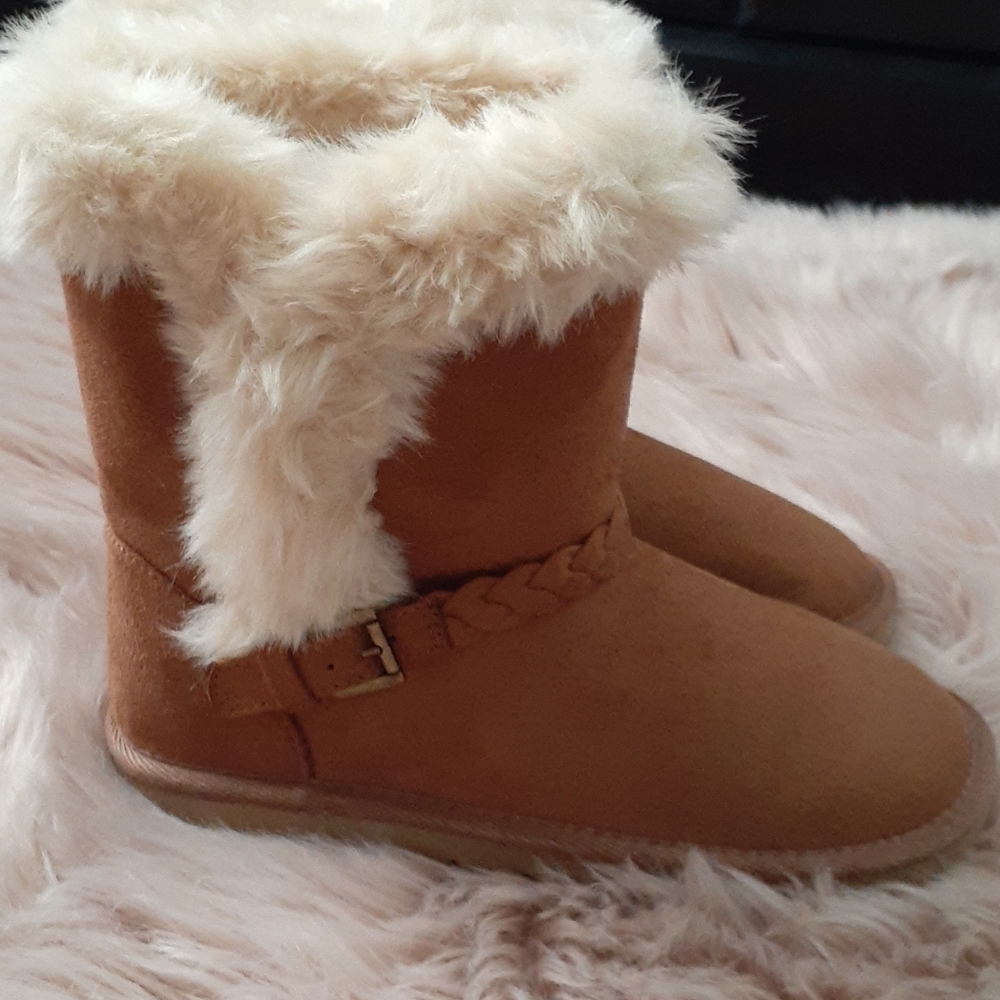 Childrens Place boots
